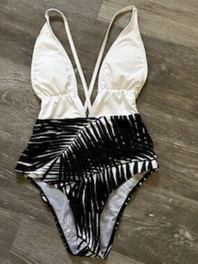 🧡3/15 Two Tone Leaf Print Black White Plunge Neck Monokini Women's L